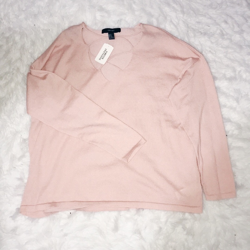 💞Cozy💞 Over-Sized Sweater w/ Crossed Neckline!